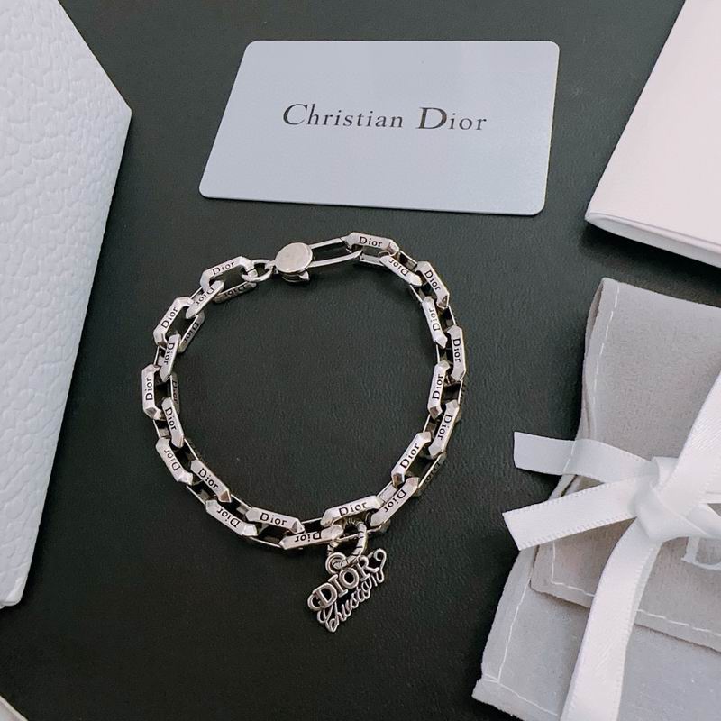 Dior Bracelet 06lyr273